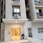 مدينة الواحة كمبوند كايرو تاون