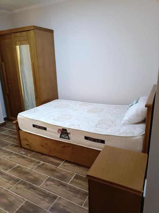 مدينة الواحة كمبوند كايرو تاون Apartment *